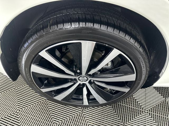 2021 Nissan Altima 2.5 Platinum