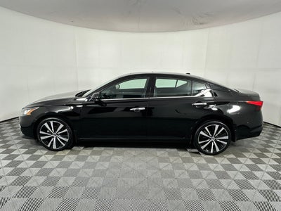 2021 Nissan Altima 2.5 Platinum