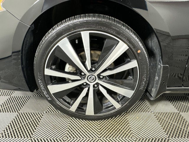 2021 Nissan Altima 2.5 Platinum