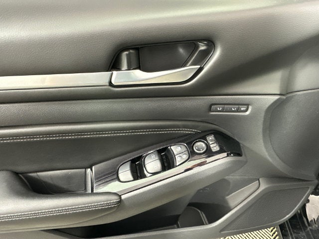 2021 Nissan Altima 2.5 Platinum