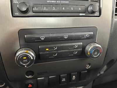 2012 Nissan Titan SV