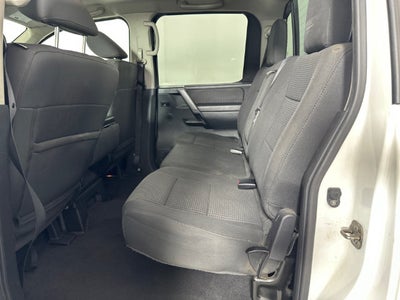 2012 Nissan Titan SV