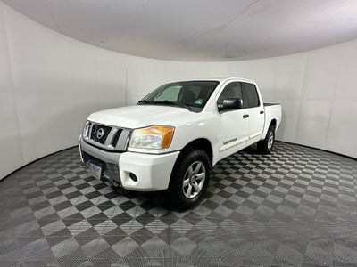 2012 Nissan Titan SV