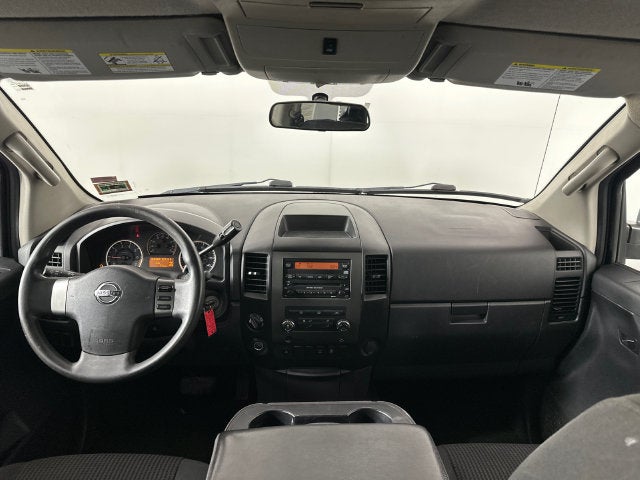 2012 Nissan Titan SV