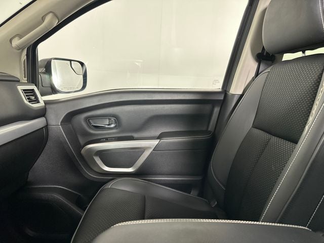 2019 Nissan Titan PRO-4X