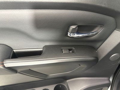 2023 Nissan Titan PRO-4X Convenience Package
