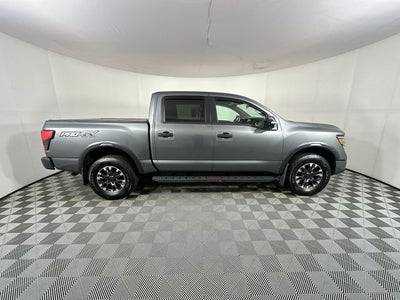 2023 Nissan Titan PRO-4X Convenience Package