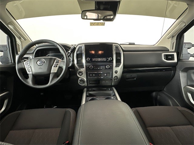 2021 Nissan Titan SV Convenience Package