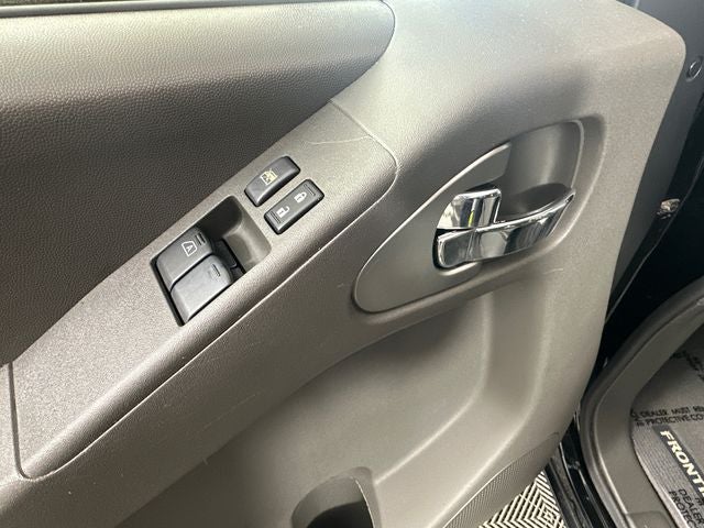 2014 Nissan Frontier SV