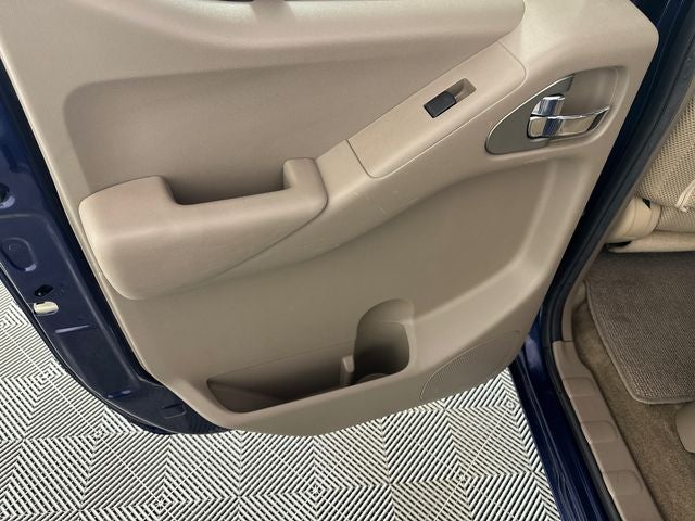 2011 Nissan Frontier SV