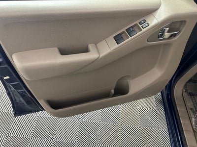2011 Nissan Frontier SV