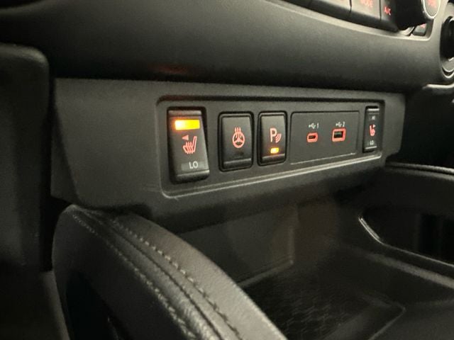 2022 Nissan Frontier PRO-4X Premium Package