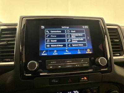 2024 Nissan Frontier SV Convenience & Technology Package