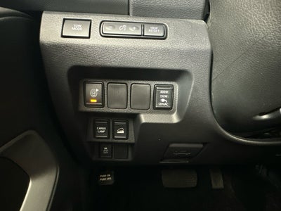 2024 Nissan Frontier SV Convenience & Technology Package