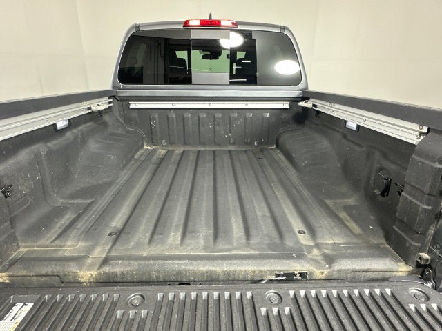 2024 Nissan Frontier SV Convenience & Technology Package