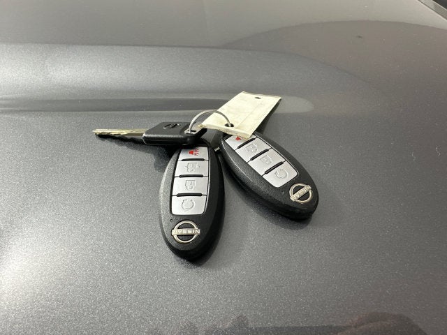 2024 Nissan Frontier SV Convenience & Technology Package