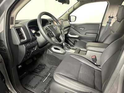 2024 Nissan Frontier SV Convenience & Technology Package