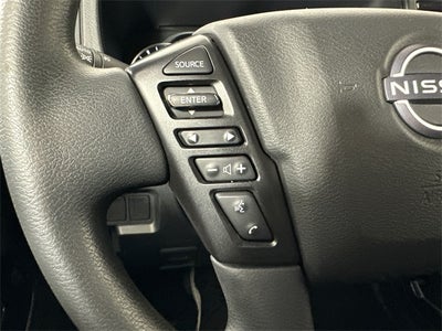 2023 Nissan Frontier SV Midnight Edition & Technology Package