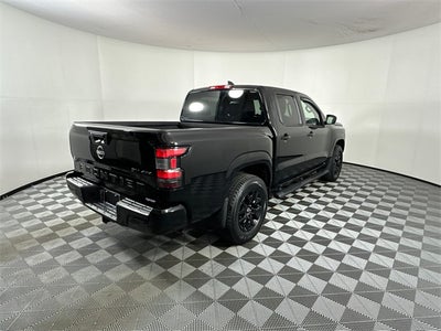 2023 Nissan Frontier SV Midnight Edition & Technology Package