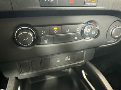 2024 Nissan Frontier SV