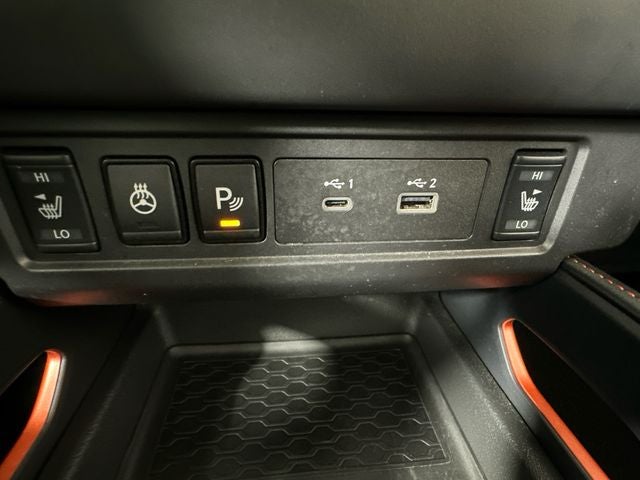 2023 Nissan Frontier PRO-4X Convenience, Premium & Technology Package