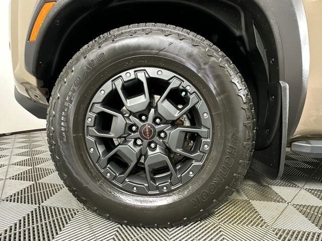 2023 Nissan Frontier PRO-4X Convenience, Premium & Technology Package
