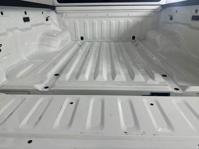 2023 Nissan Frontier SV Midnight Edition & Technology Package