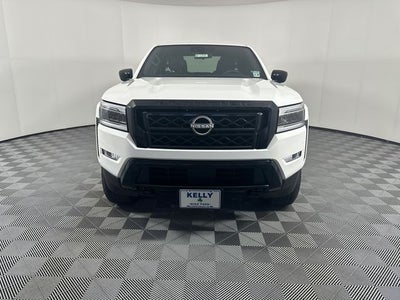2023 Nissan Frontier SV Midnight Edition & Technology Package