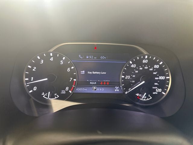 2023 Nissan Frontier SV Midnight Edition & Technology Package