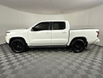 2023 Nissan Frontier SV Midnight Edition & Technology Package
