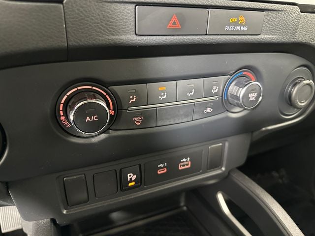 2022 Nissan Frontier SV Technology Package