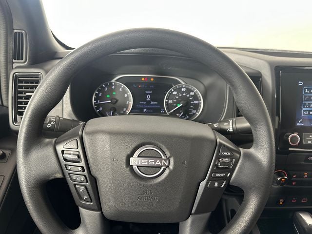 2023 Nissan Frontier SV Midnight Edition & Technology Package