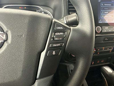 2023 Nissan Frontier SV Midnight Edition & Technology Package