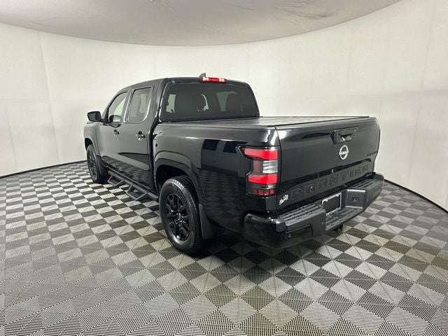 2023 Nissan Frontier SV Midnight Edition & Technology Package