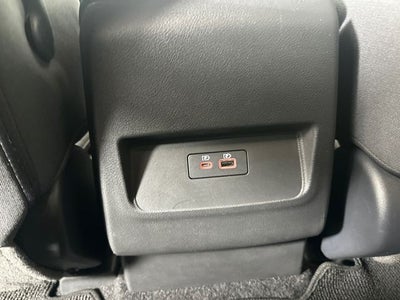 2023 Nissan Frontier SV Midnight Edition & Technology Package