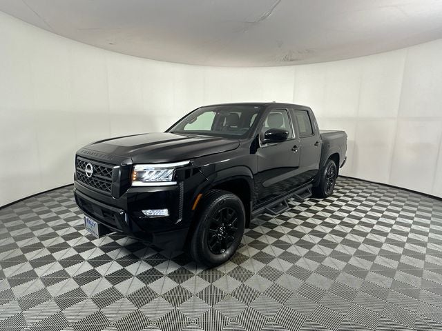 2023 Nissan Frontier SV Midnight Edition & Technology Package