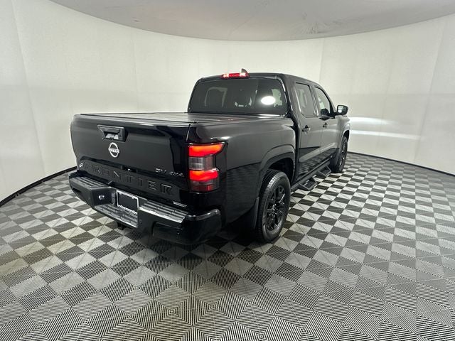 2023 Nissan Frontier SV Midnight Edition & Technology Package