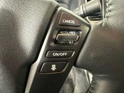 2023 Nissan Frontier SV Convenience & Technology Package