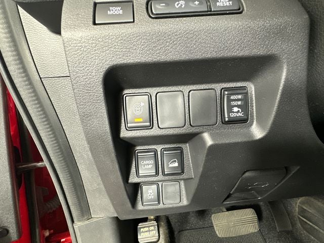 2023 Nissan Frontier SV Convenience & Technology Package
