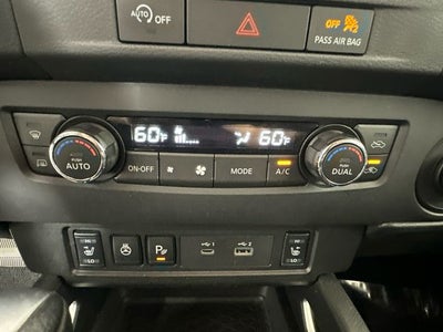 2023 Nissan Frontier SV Convenience & Technology Package