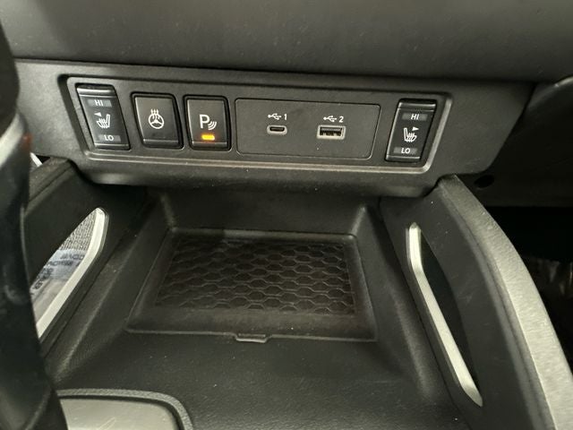 2023 Nissan Frontier SV Convenience & Technology Package