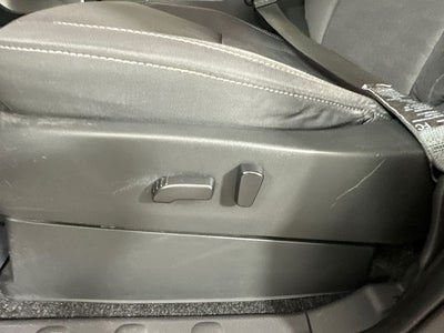 2023 Nissan Frontier SV Convenience & Technology Package