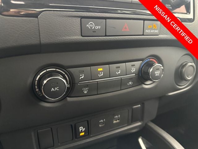 2024 Nissan Frontier SV Technology Package