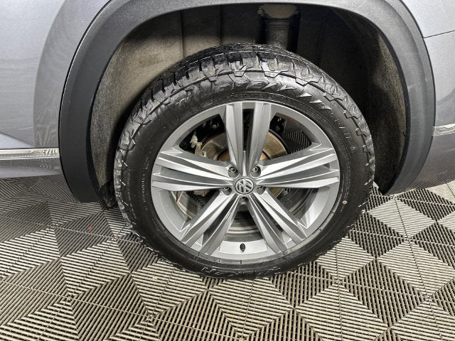 2019 Volkswagen Atlas 3.6L V6 SEL R-Line R-Line