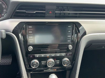 2020 Volkswagen Passat 2.0T SE