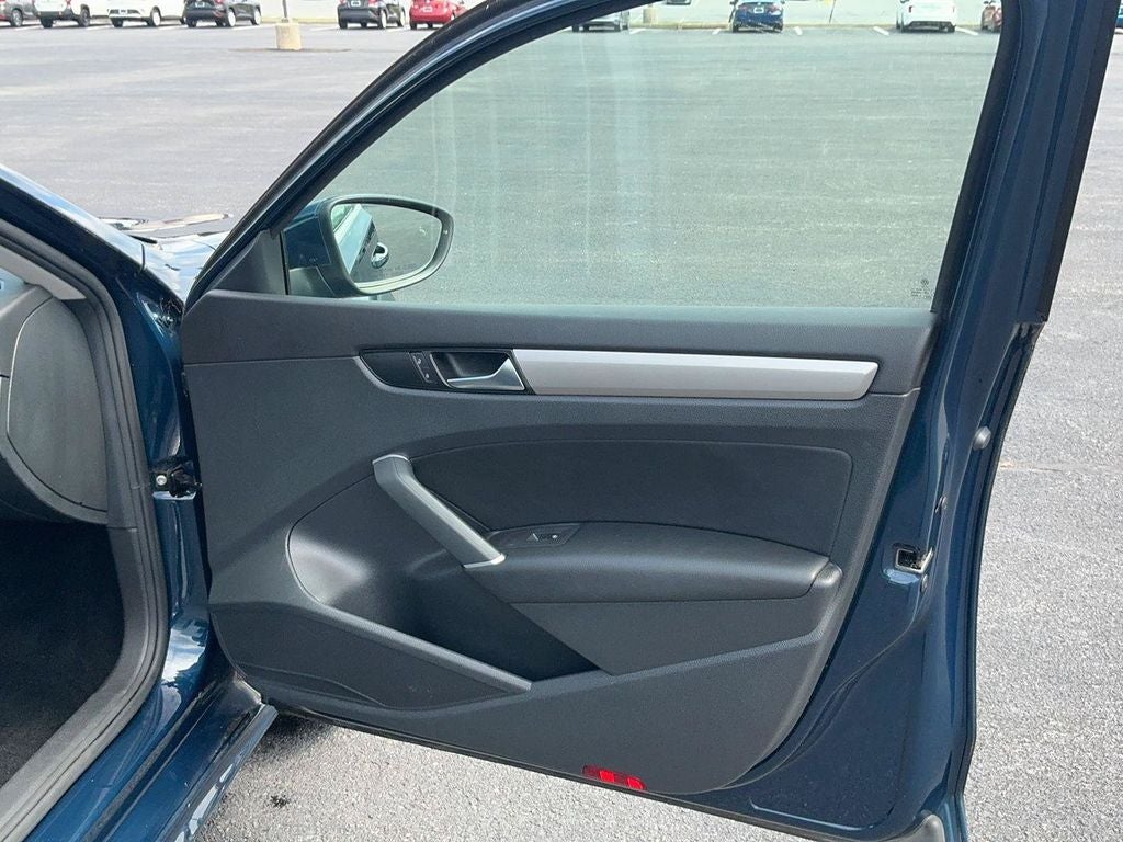 2020 Volkswagen Passat 2.0T SE