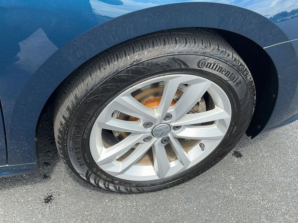 2020 Volkswagen Passat 2.0T SE