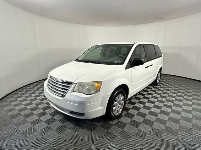 2008 Chrysler Town & Country LX