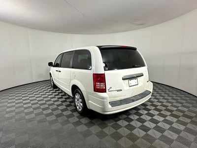 2008 Chrysler Town & Country LX