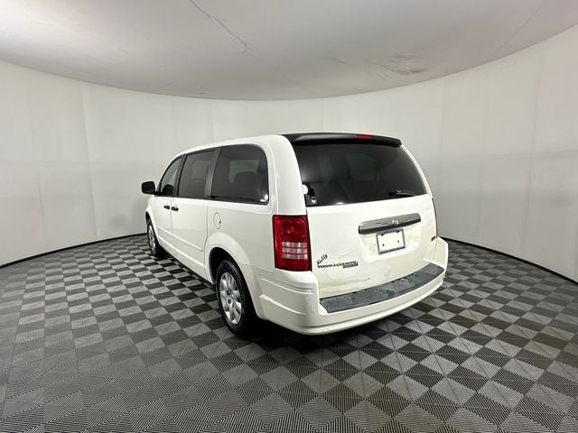 2008 Chrysler Town & Country LX